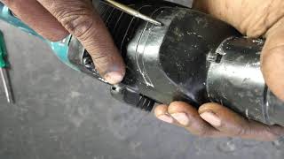 Makita HR 2020 repair - selecting knob open