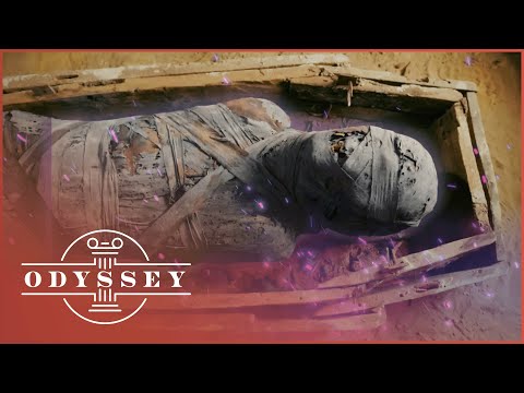 EXPLORING THE SECRETS WITHIN AN ANCIENT EGYPTIAN SARCOPHAGUS