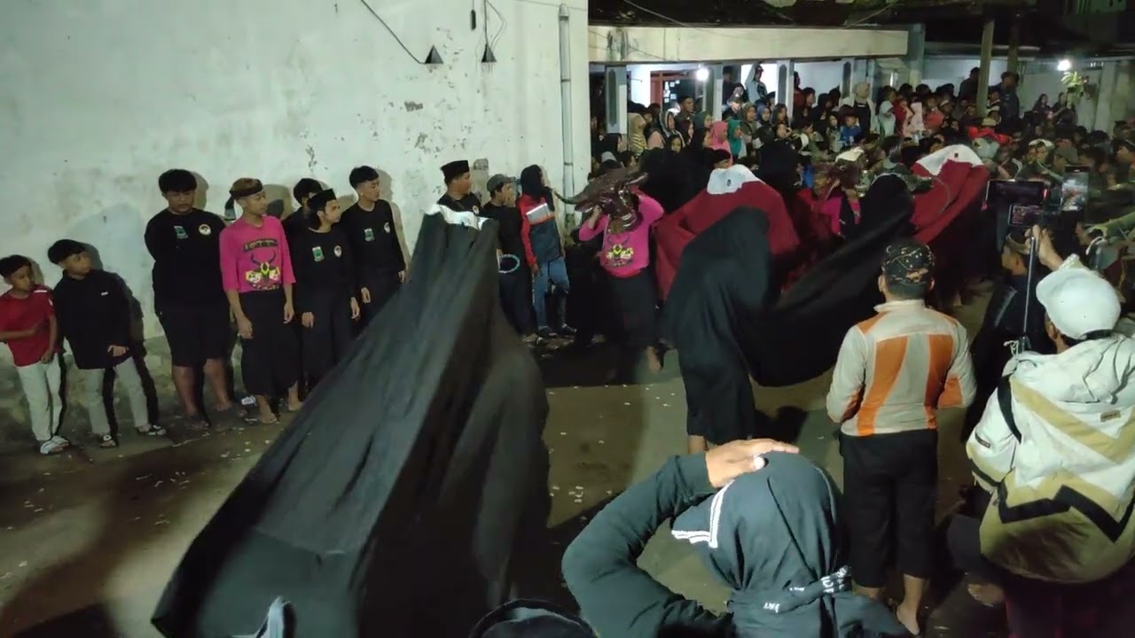 KESENIAN BANTENGAN ‼️Mulyo Joyo Live Ds Sumberjo Kota Wisata Batu‼️ #bantengan #bantengnuswantoro 