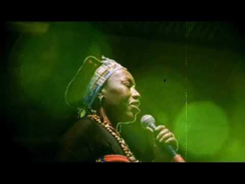 _Busi Mhlongo - Amagugu*