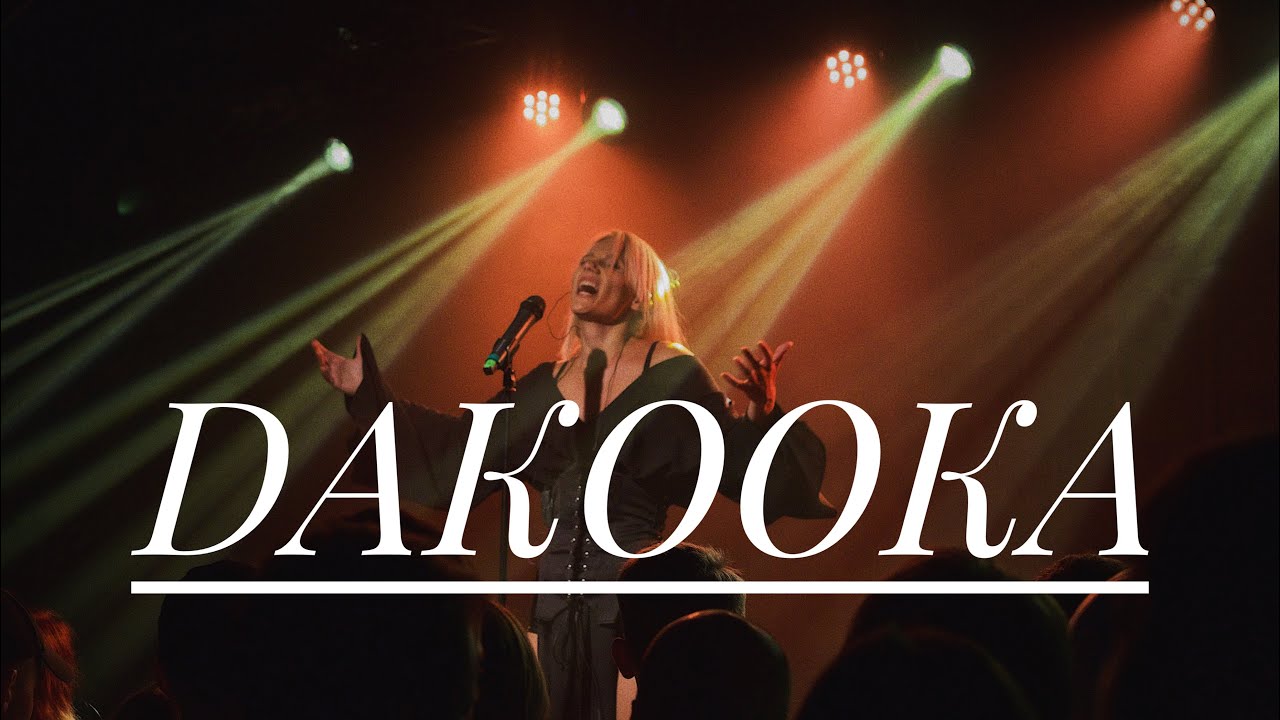 Guarda DAKOOKA — Гордо(Live @ 16Тонн) su YouTube Guarda DAKOOKA — Гордо(Live @ 16Тонн) su YouTube
