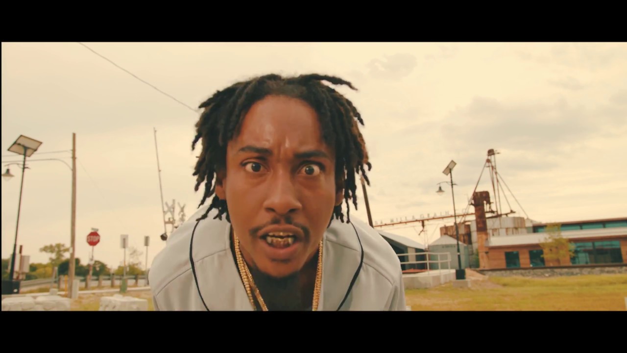 Rob Flame *4k Music Video* -  "Not Finna Play"