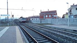 E633-215+d445-1149 LIS cuneo-torino Orbassano  in transito a centallo