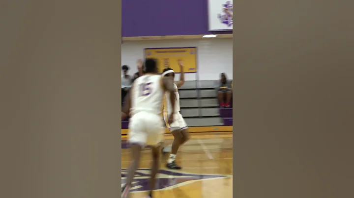 Calvin Carpenter pouring in 29 points in win again...