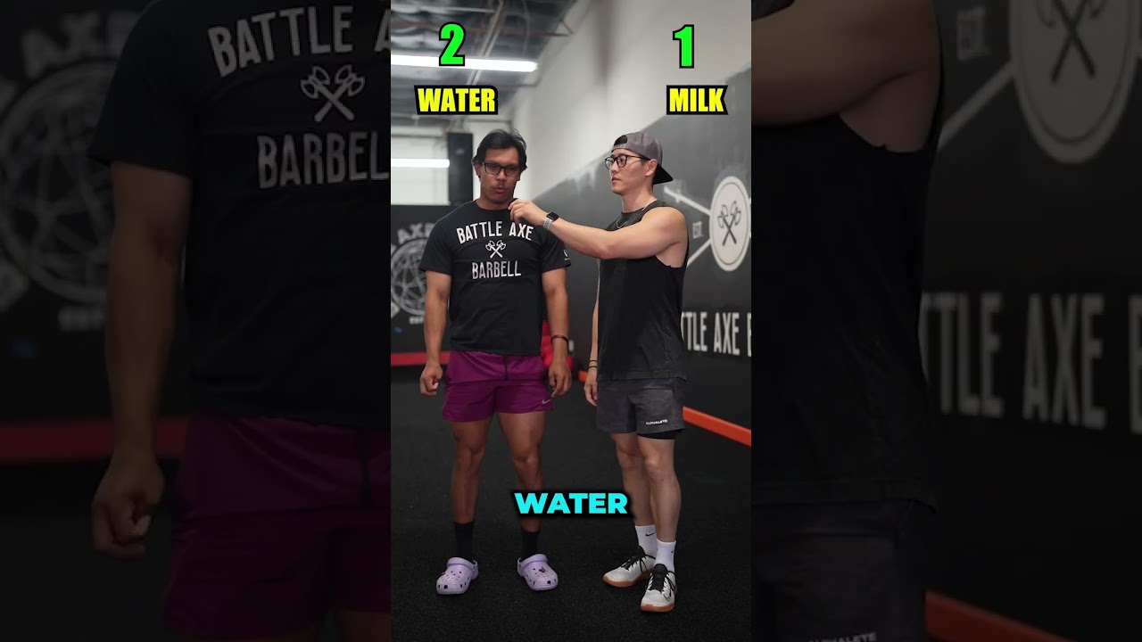 Спрашиваю у незнакомцев, какие протеиновые коктейли разбавлять водой или молоком 