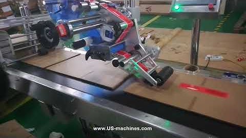 Automatic box cardboard carton board paging feeding flat labeling machine