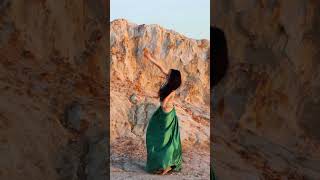 Dancing In The Hills Let’s Enjoy Dancing Together Honey Resimi