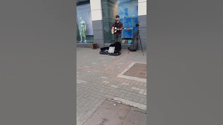 Live music in Newbridge (beautiful voice by #Eddie...