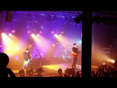 TEB-MOTORCYCLE DRIVE BY