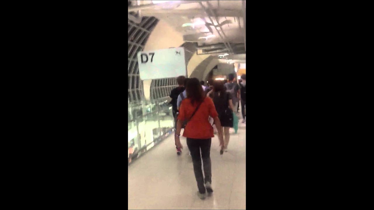 Fancam exo k back to korea :)