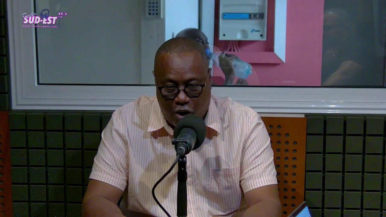 MIDI POLITIQUE » reçoit 𝐕𝐥𝐚𝐝𝐢𝐦𝐢𝐫 Claude Bellune