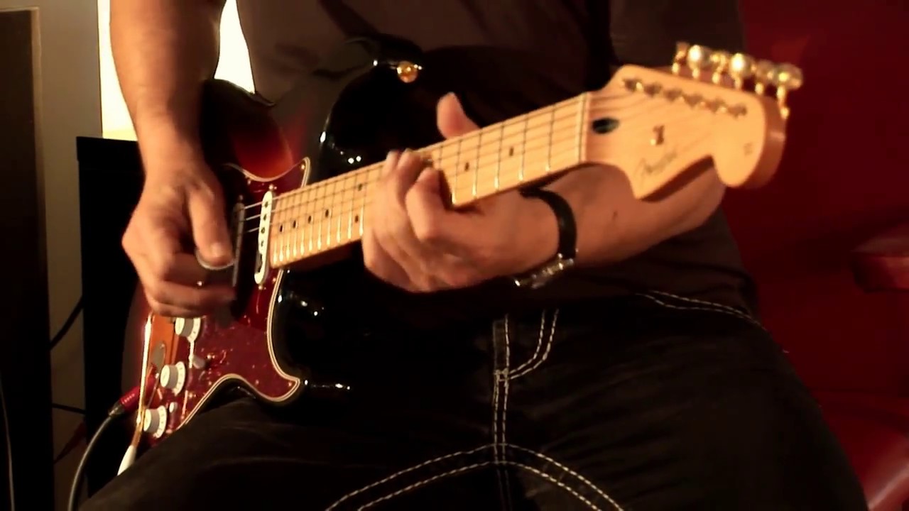 2008 Fender Deluxe Player's Stratocaster (Mexico)