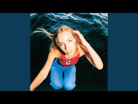 Cyclone - Maude Latour