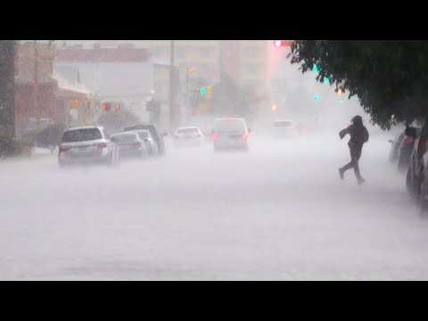 Storm in Poland! Heavy rain and hail flooded the streets of Krakow