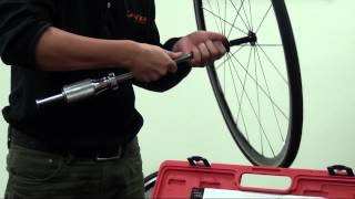Hub bearings puller by CEMA SRC-TT-B004-On Wheel.