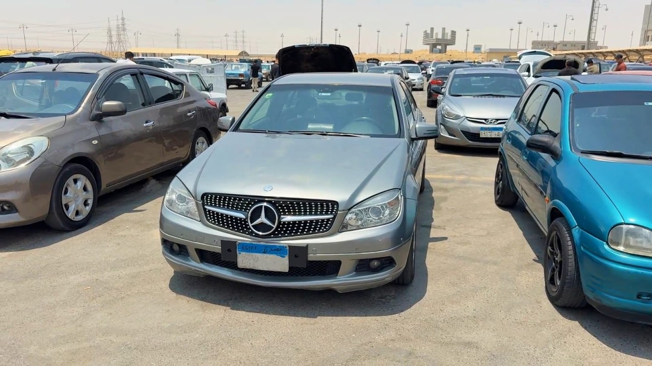 عربيات كتيره جدا أسعارها نزلت وعربيات اكتر أسعارها لسه هتنزل