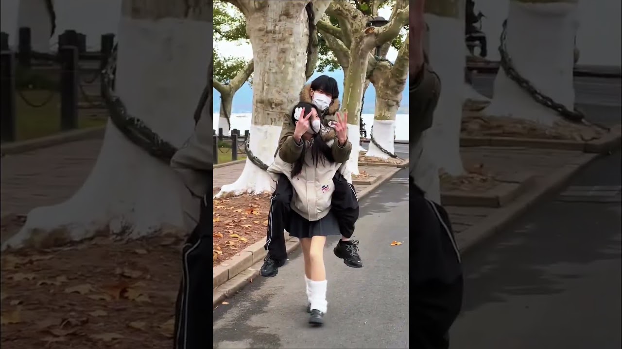 Who can t even carry a boyfriend on their back 