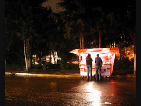 craigslist-prank-call:-hotdog-cart-to-hide-in