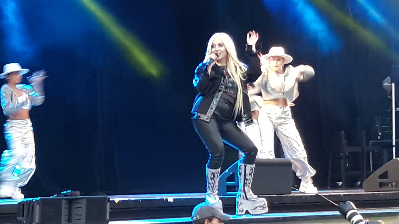 Ava max, so am i@ gröna lund 2019
