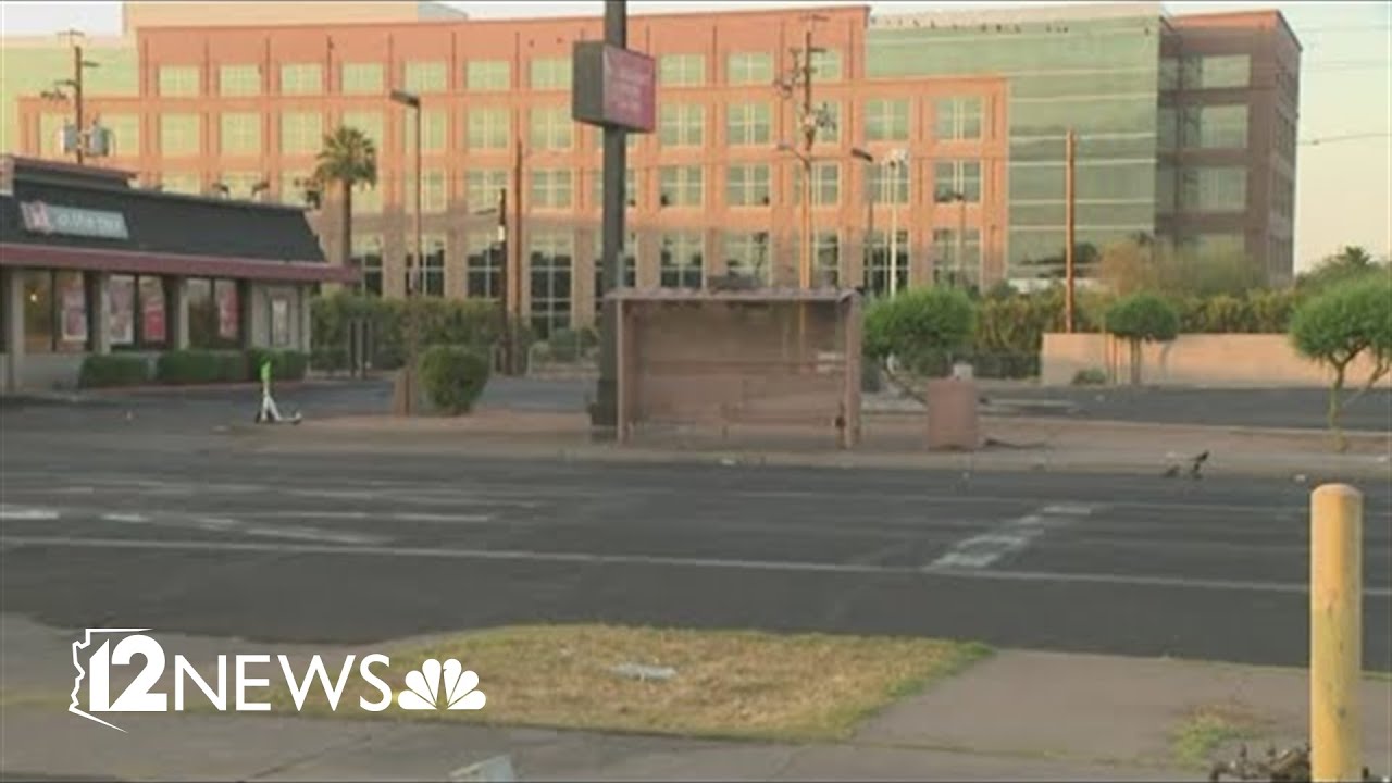 Two pedestrians hit in separate overnight crashes in Phoenix - YouTube