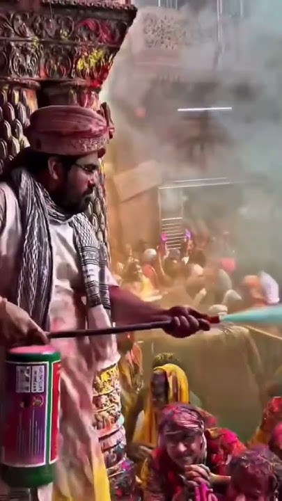 holi khel rahe banke bihari gaurav
