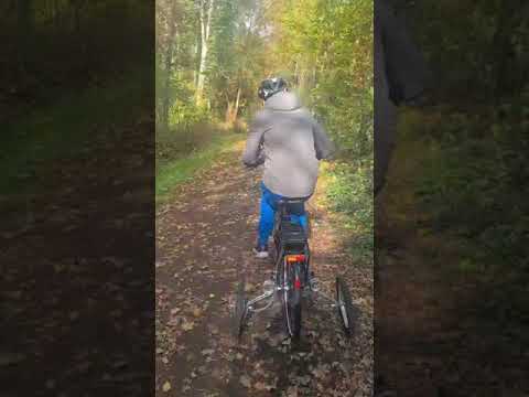 Vorschaubild zum Kundenvideo Swinging Wheels auf verschiedenen Untergründen und im Wald