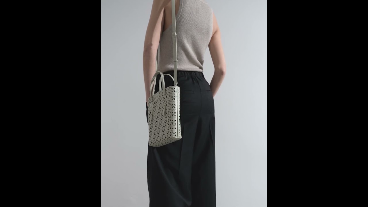 Alaïa | Mina NS grey tote bag | Savannahs