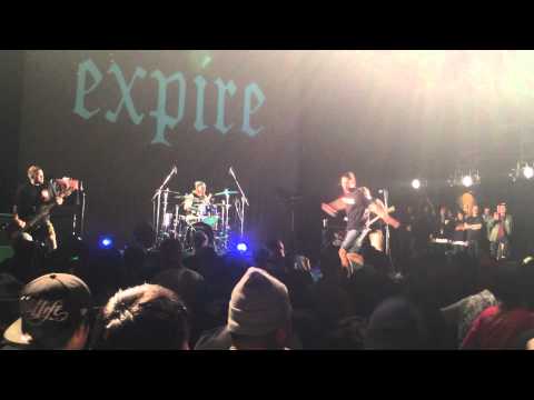 expire @BLOODAXE 2014