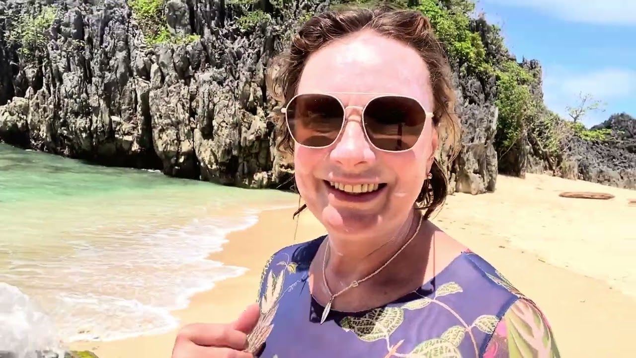 Окрестности Катандуанеса , райские острова , безлюдный водопад 