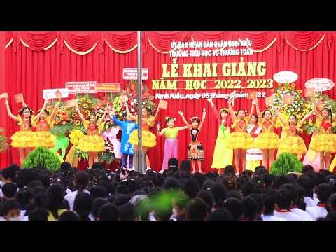Video Khai giảng năm học 2022-2023 trưởng tiểu học Võ Trường... - YouTube
