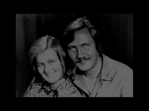 1968 "Я піду в далекі гори" Співає Володимир Івасюк (1949-1979)