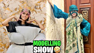 MODELING SHOW AT HOME // VERY FUNNY ACT ALISHA &amp; ALIZEH