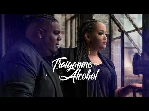 JFab & Paola Fabre - Traiganme Alcohol (Lyric Video)