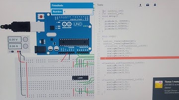 Robot seguidor de línea con arduino SIMULADO EN TINKERCAD
