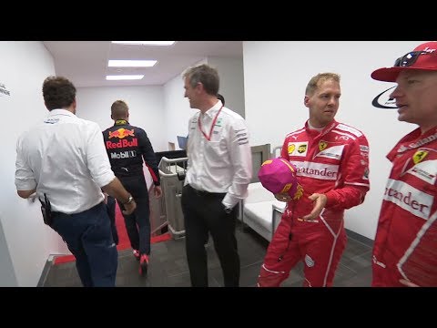 F1 2017 US GP Verstappen gets replaced by Räikkönen in the cooldown room