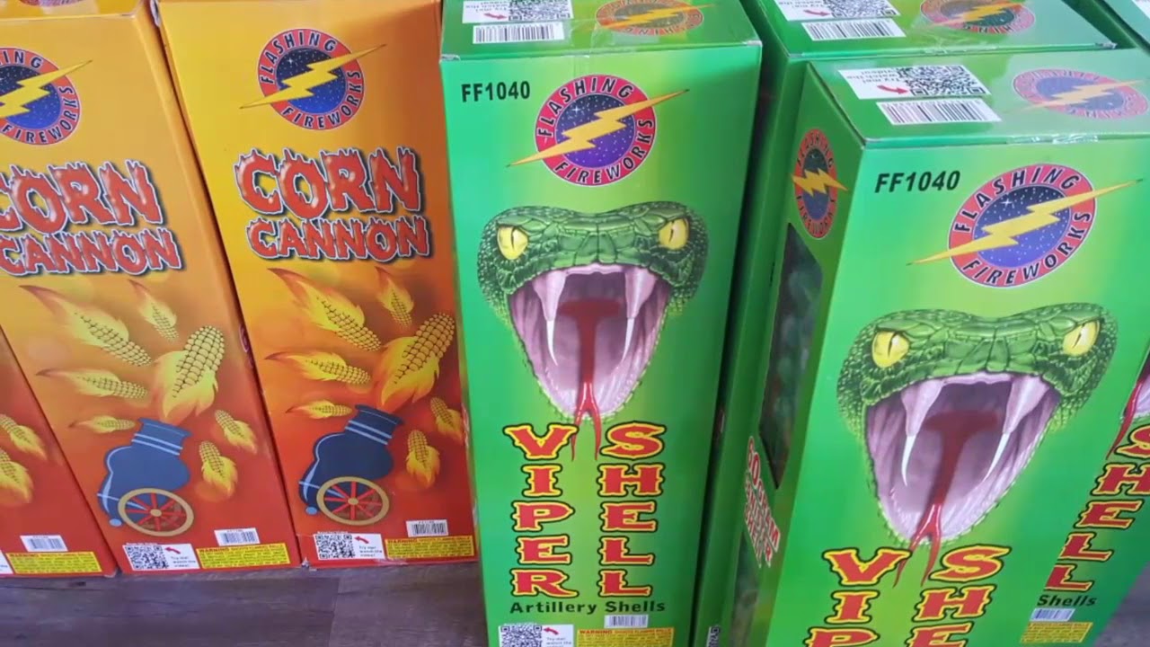 Unboxing: Corn Cannon & Viper shells @ KING of BOOM Fireworks - YouTube