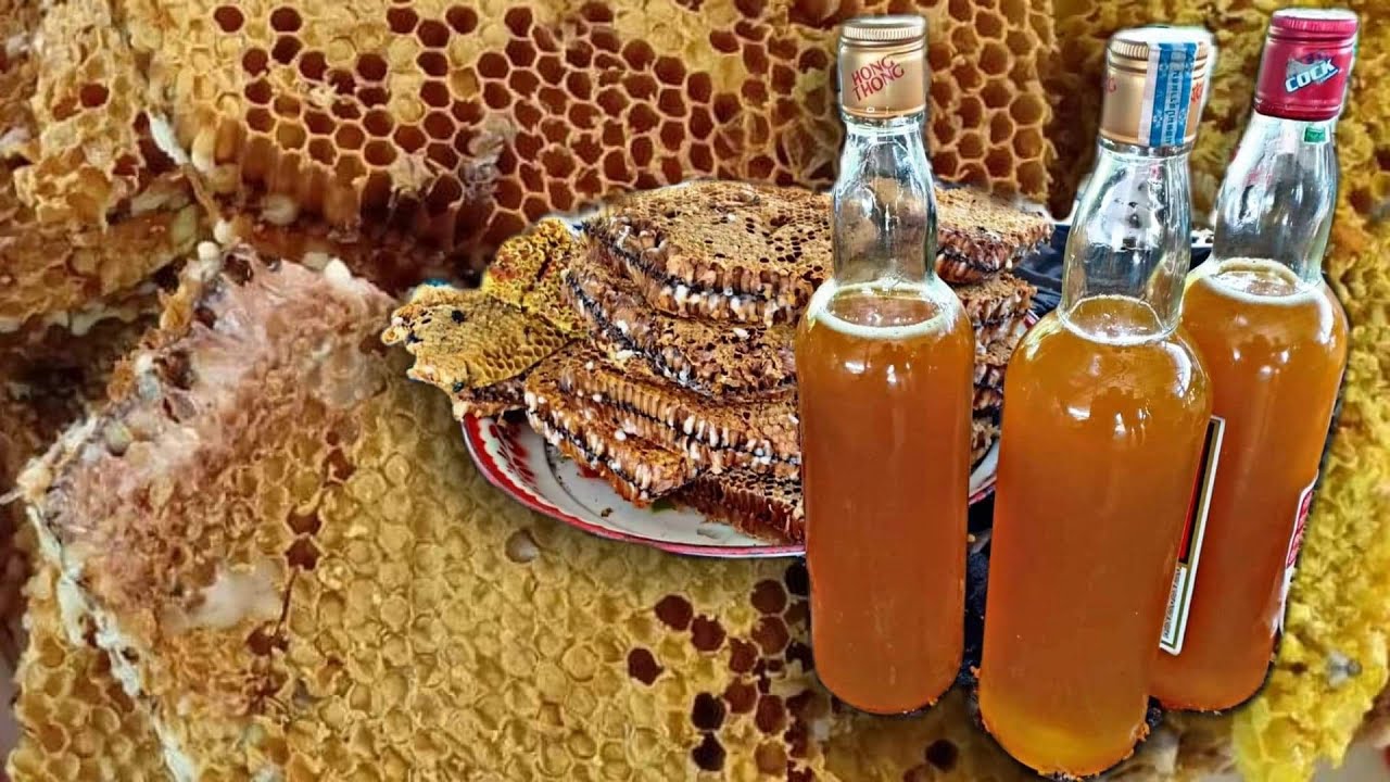 น้ำผึ้งป่าของแท้100% คั้นสดๆจากมือ555 ได้แบบนี้ถือว่าคุ้มครับ ประโยชน์เยอะ น้ำผึ้งธรรชาติ