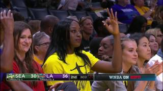 Nneka Ogwumike \& Jewell Loyd Duel In LA