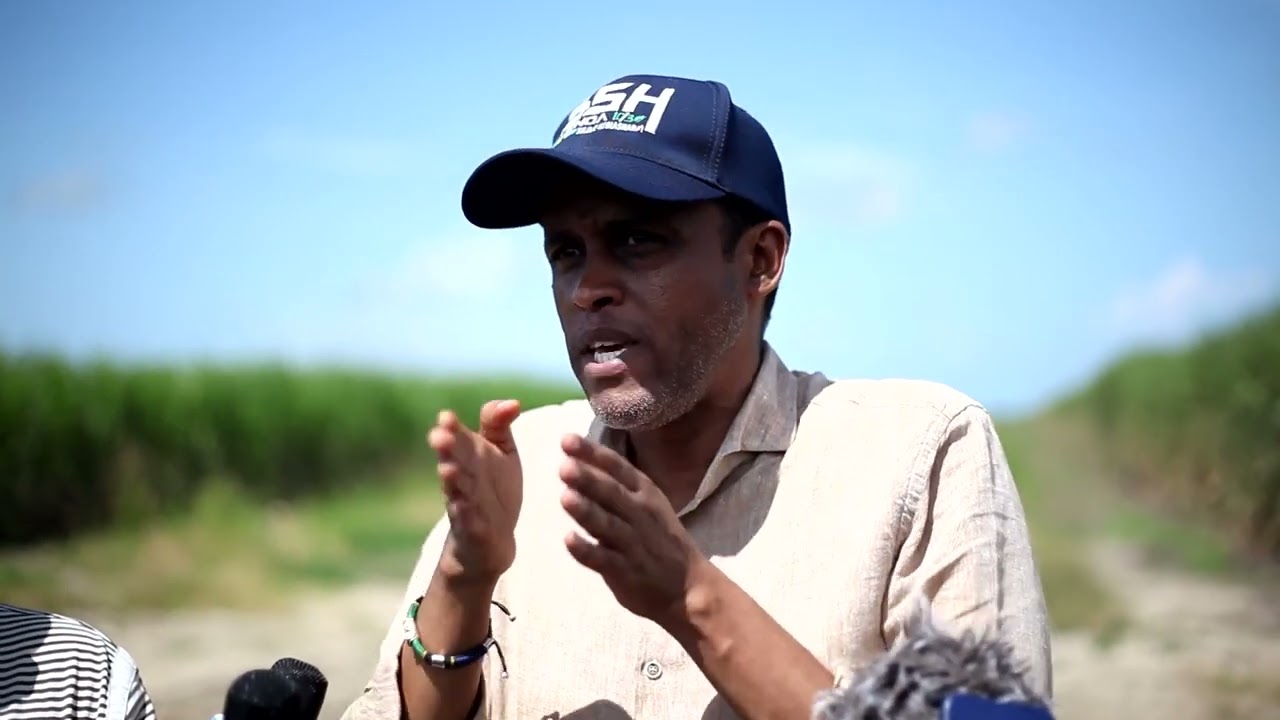 WAZIRI BASHE ATEMBELEA KIWANDA CHA SUKARI BAGAMOYO