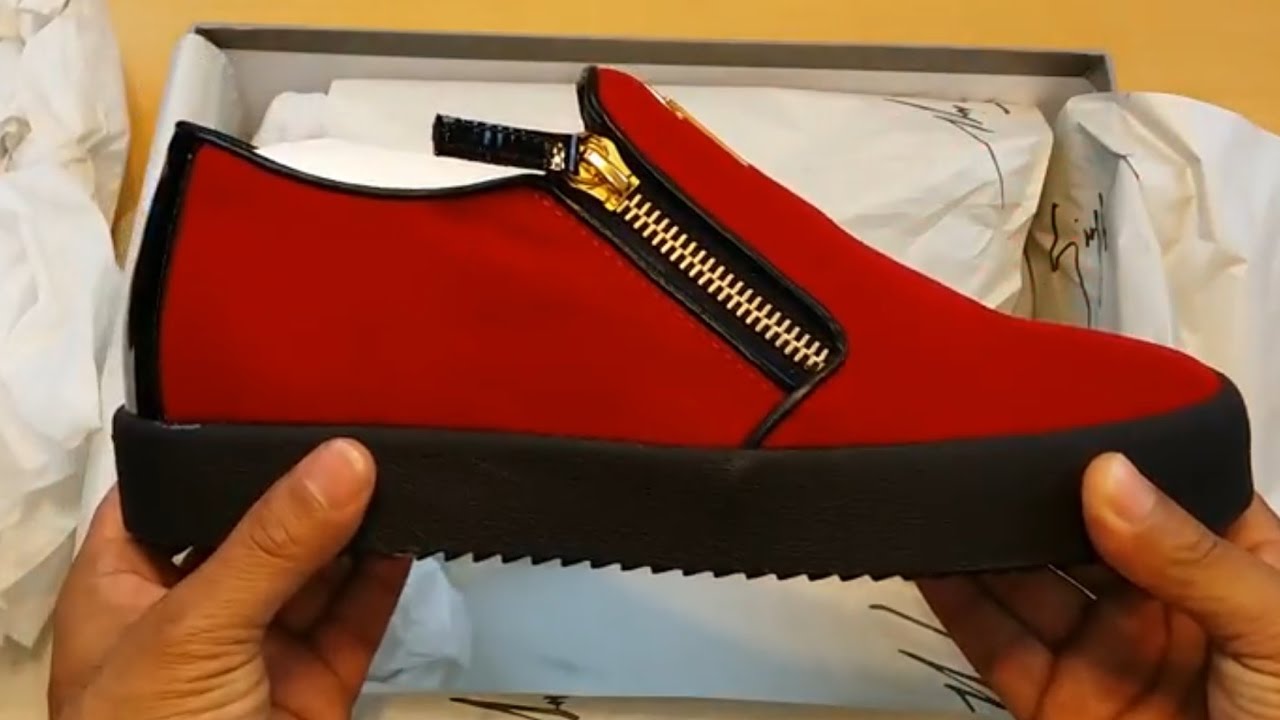 red velvet giuseppe zanotti