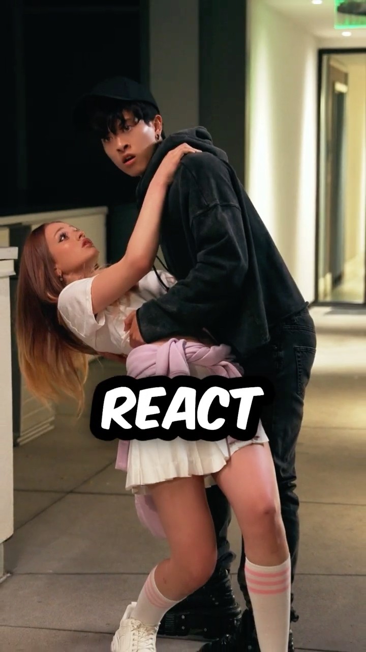 Pop Star Falls In Love With Fan ? [STORY]