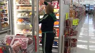 Hy-Vee Shopping Spree.wmv