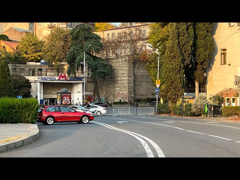 Тбилиси. Проспект Руставели. Утренняя прогулка по просьбе зрителей.