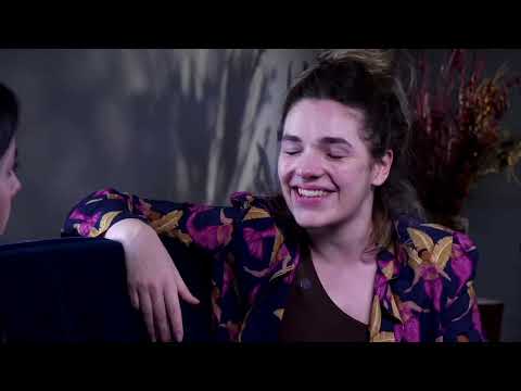 Júlia Portes e Joana Kannenberg — exercício cênico