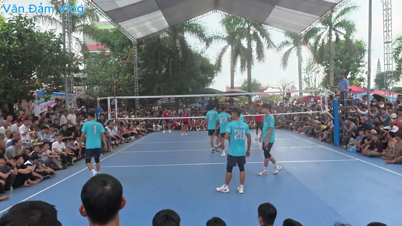 Trận bóng chuyền kịch tính Thể Công - Hà Tĩnh