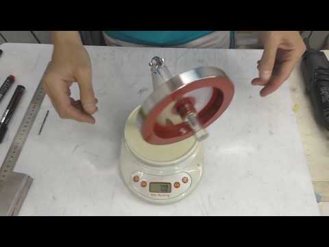 Видео: Уменьшение реакции  опоры (веса) у прецессирующего гироскопа