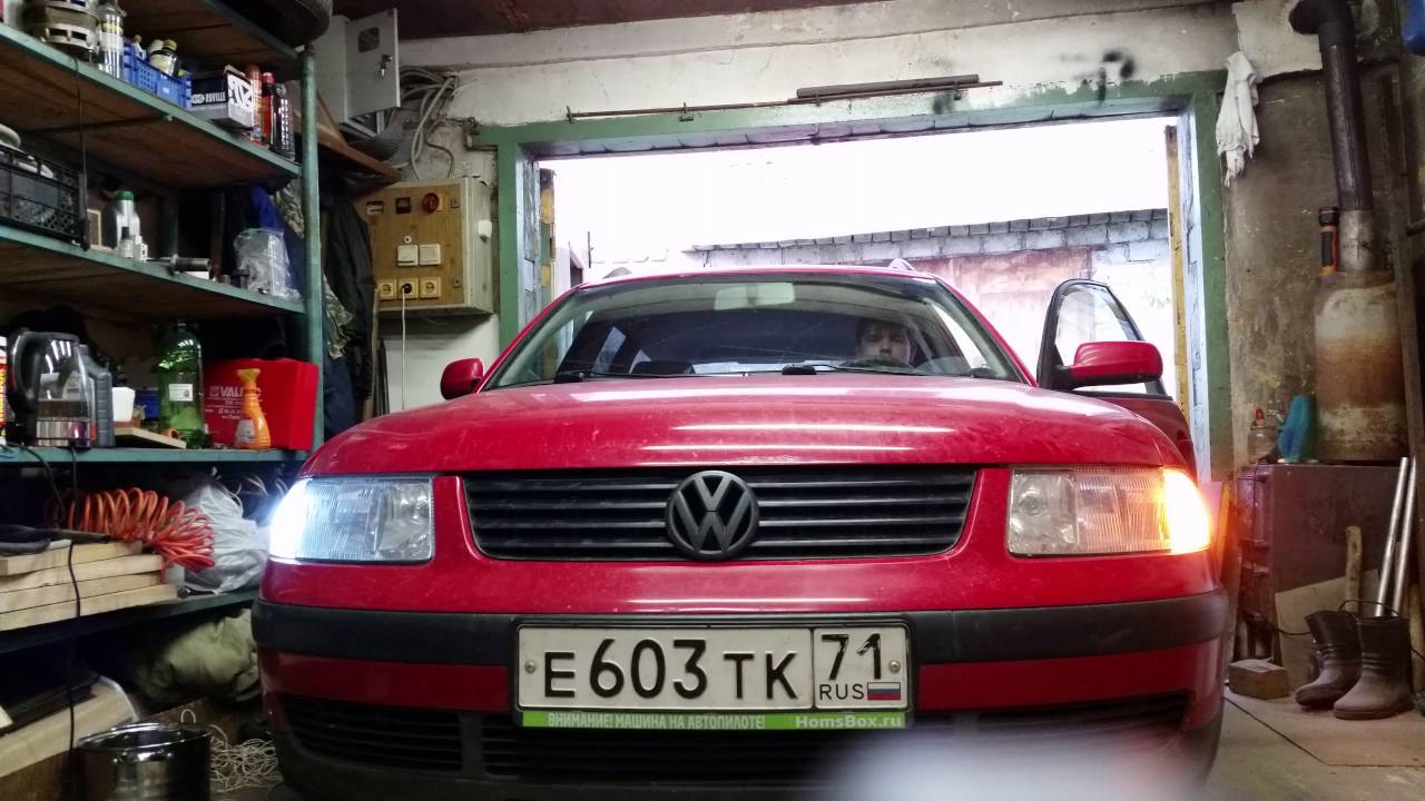 ДХО + поворотники VW B5 - YouTube