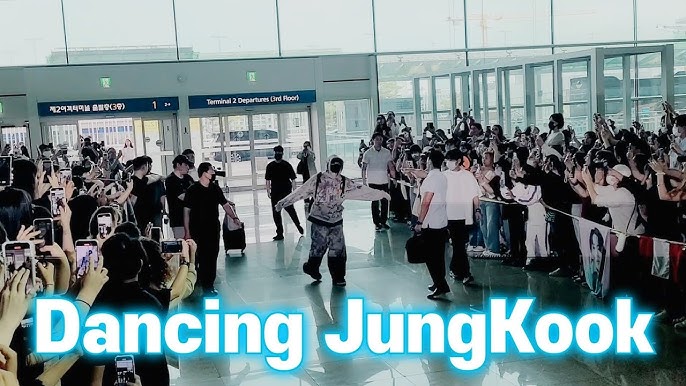 Jungkook at Incheon International Airport departing to New York, USA💜  ✓Check out my backup account @jimin.btsbighit.music ✼ Follow…