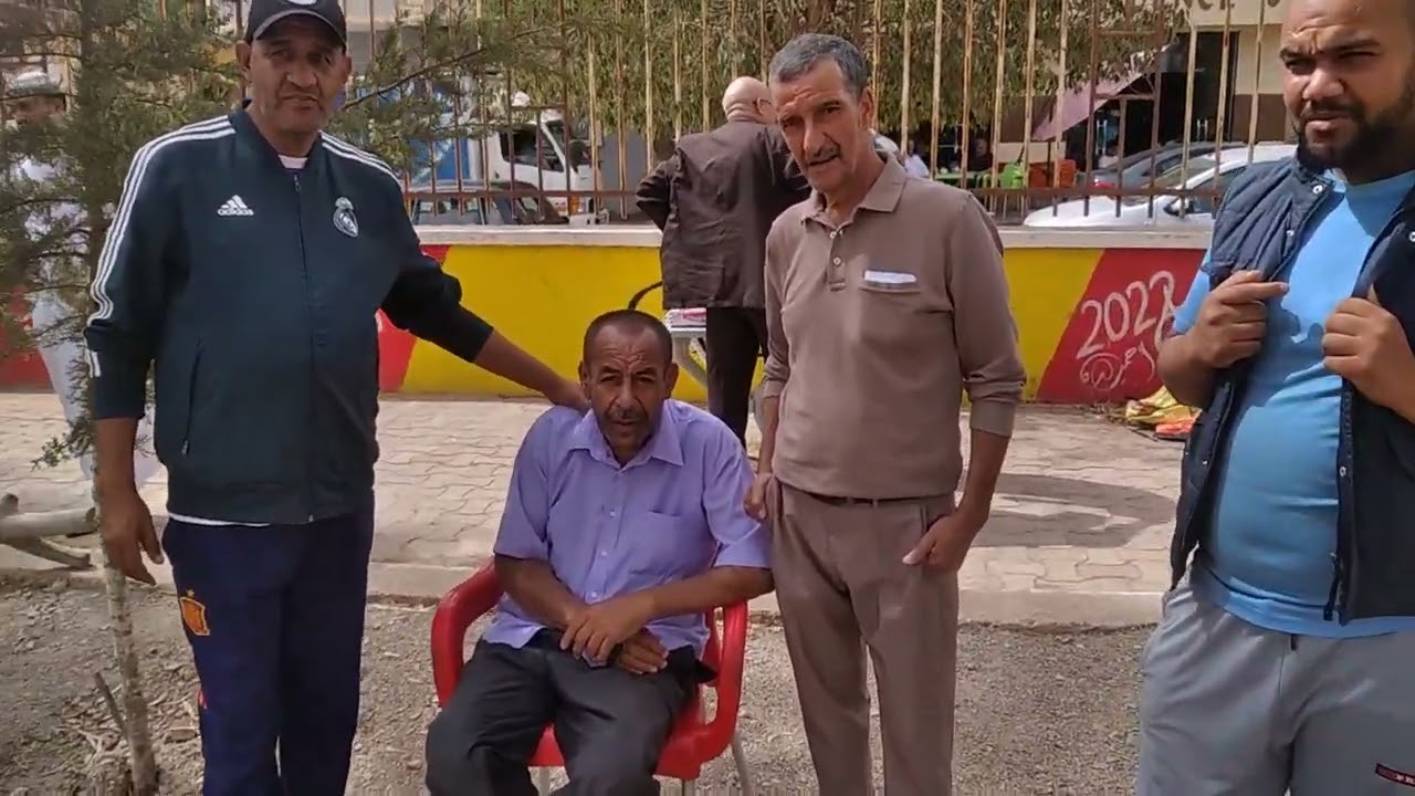 ملعب الكرة الحديدية الدحموني. تنظيم دورة في اللعب الطويل.