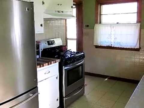 961 Front St, Aurora, IL home video tour